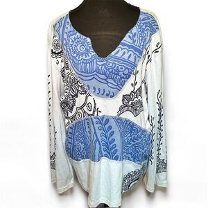 Sharon Anthony Vintage Blue and White Relaxed Graphic Blouse